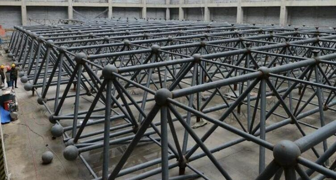 贵州浅谈网架加工公司对网架保温隔热的方法